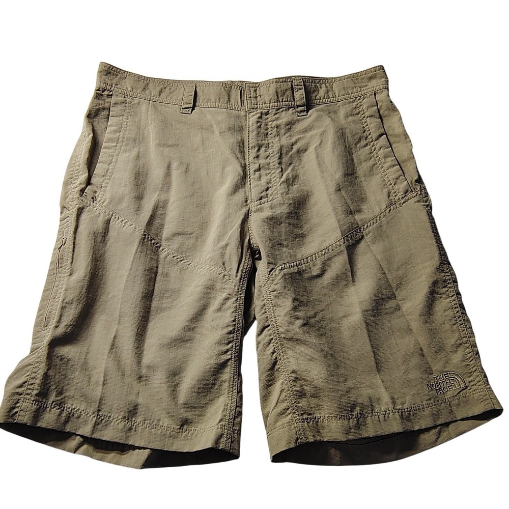 The North Face Mens 32 Khaki Tan Nylon Hiking Cargo Shorts Regular Fit